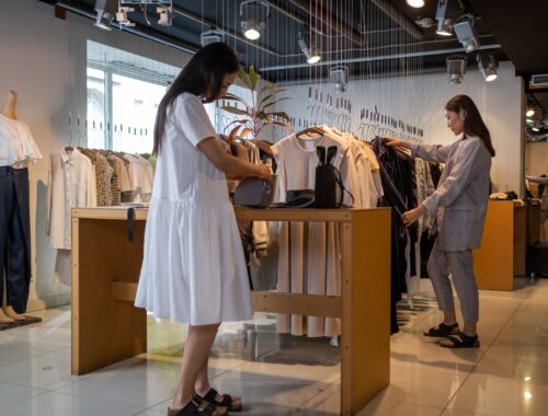 D2C-to-Store Expansion